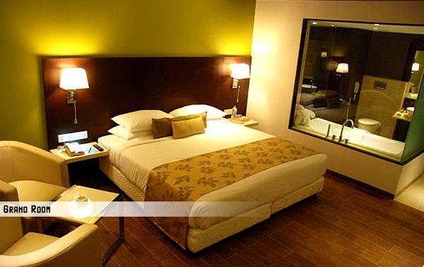 Ramee Grand Hotel